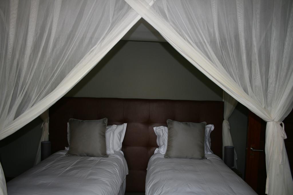 Mhondoro Safari Lodge & Villa Welgevonden Game Reserve ภายนอก รูปภาพ
