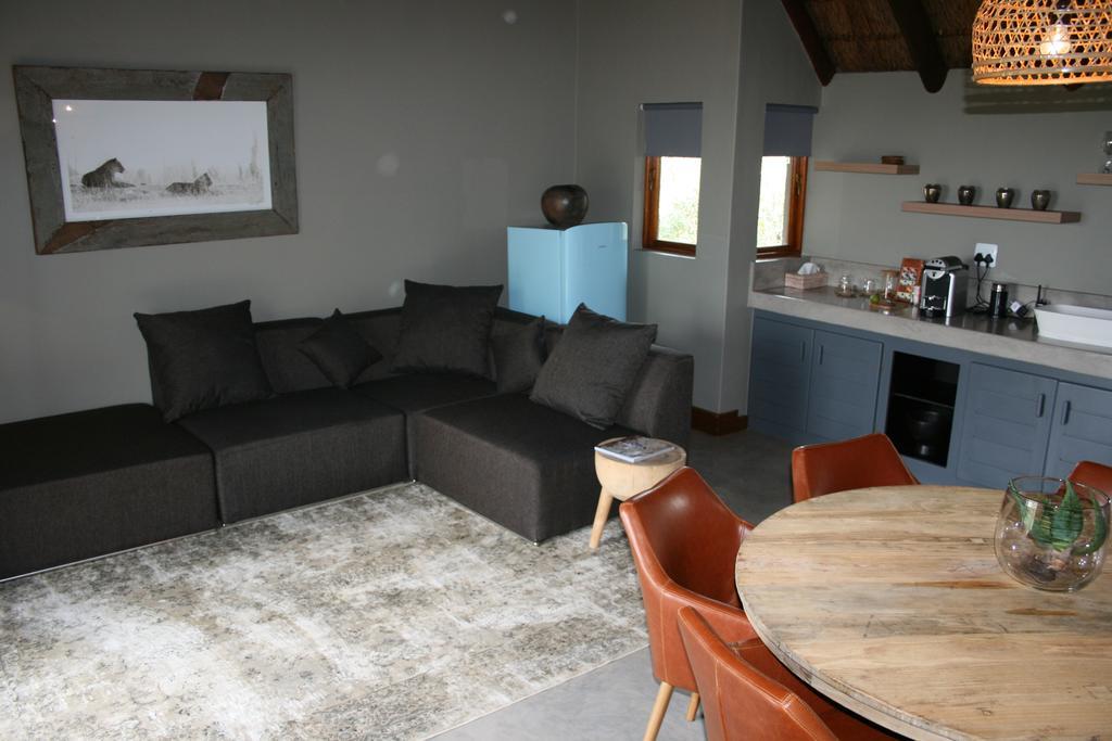 Mhondoro Safari Lodge & Villa Welgevonden Game Reserve ภายนอก รูปภาพ