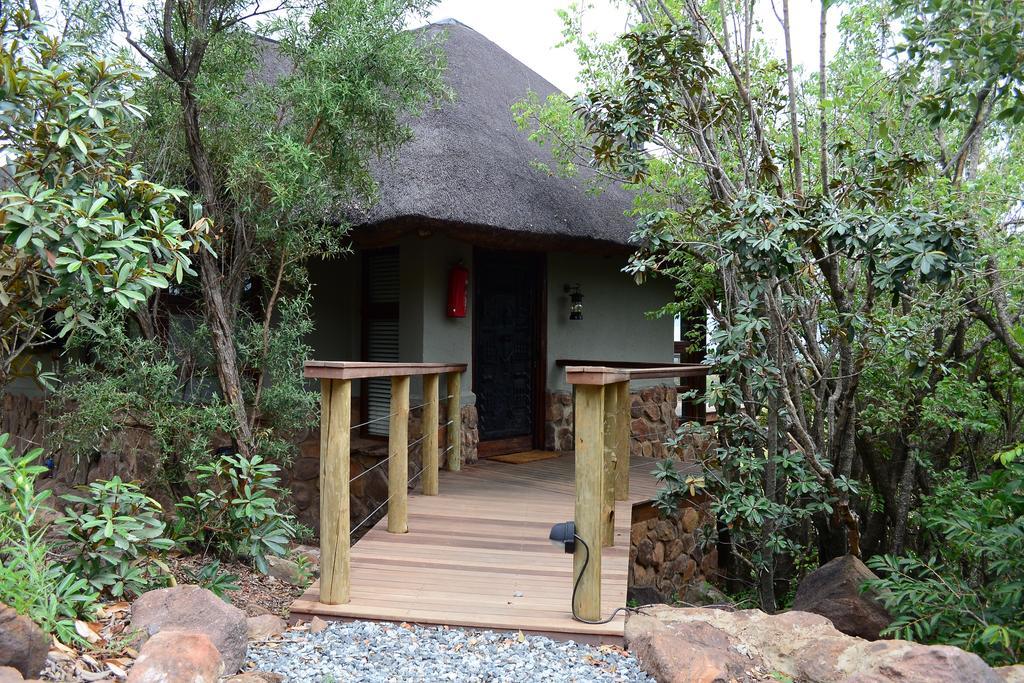 Mhondoro Safari Lodge & Villa Welgevonden Game Reserve ภายนอก รูปภาพ